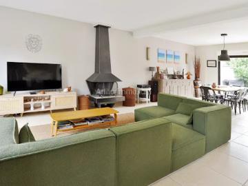 Vente Maison 7 pièces 210 m2 Bry sur Marne