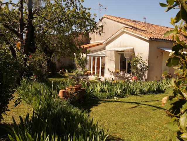 Vente Maison 7 pièces 210 m2 Champniers