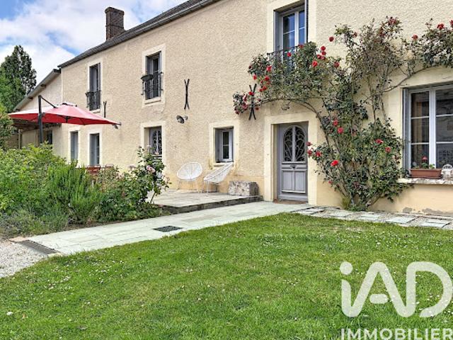 Vente Maison 7 pièces 210 m2 Hermeray