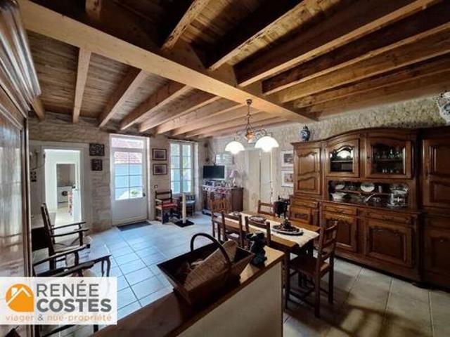 Vente Maison 7 pièces 210 m2 Luçon