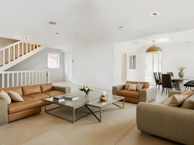 Vente Maison 7 pièces 210 m2 La Celle Saint Cloud