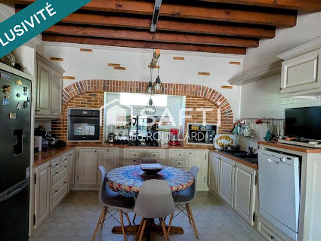 Vente Maison 7 pièces 210 m2 Quinsac