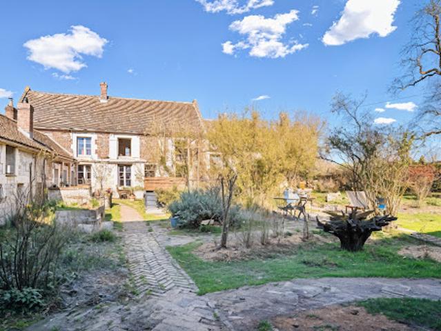 Vente Maison 7 pièces 210 m2 Rosoy