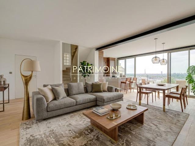 Vente Maison 7 pièces 210 m2 Suresnes