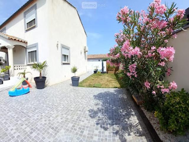Vente Maison 7 pièces 210 m2 Saint Gilles