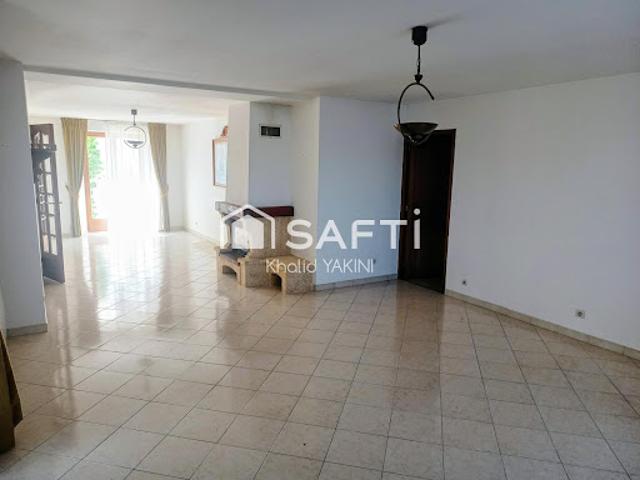 Vente Maison 7 pièces 210 m2 Sailly