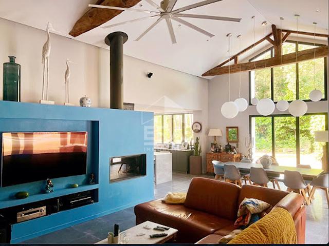 Vente Maison 7 pièces 210 m2 Sanguinet