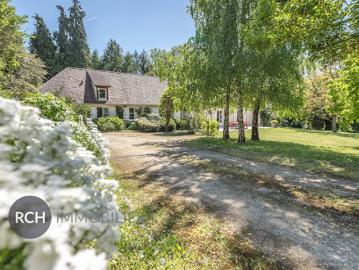 Vente Maison 7 pièces 210.72 m2 Bazoches sur Guyonne