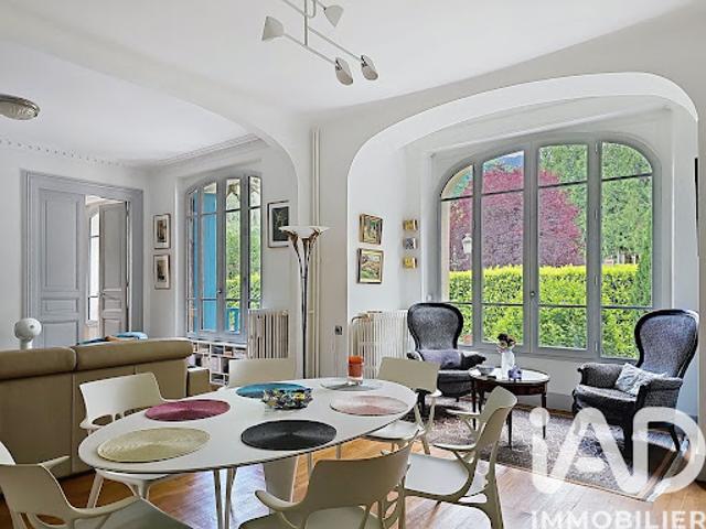 Vente Maison 7 pièces 211 m2 Bagneres de luchon