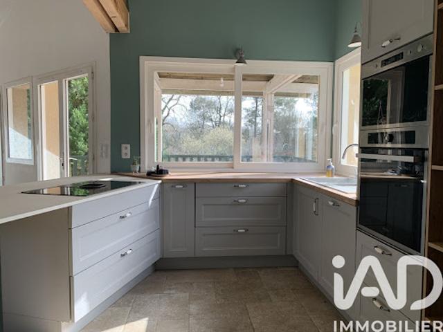 Vente Maison 7 pièces 211 m2 Bourgnac
