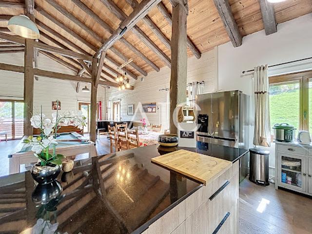Vente Maison 7 pièces 211 m2 Combloux