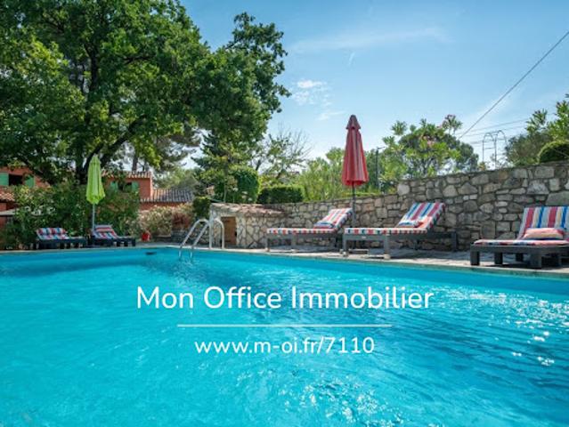Vente Maison 7 pièces 211 m2 Le Puy Sainte Réparade