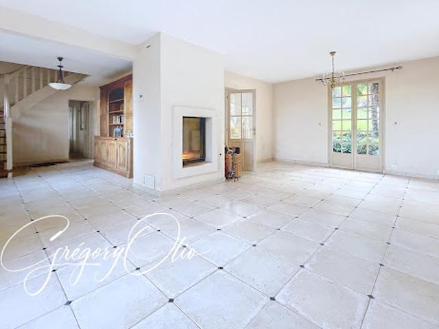 Vente Maison 7 pièces 212 m2 Grangues