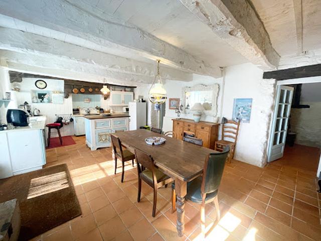 Vente Maison 7 pièces 212 m2 Huelgoat