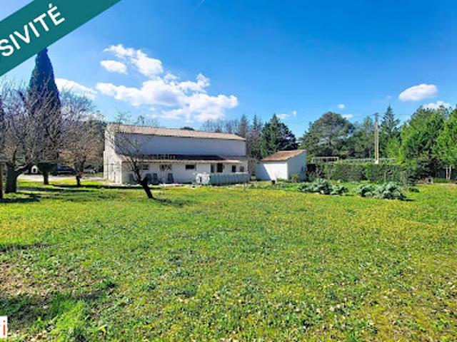 Vente Maison 7 pièces 212 m2 Signes