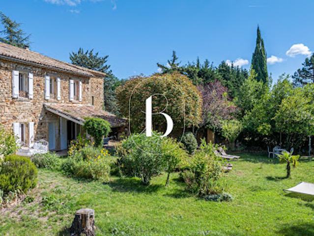 Vente Maison 7 pièces 212 m2 Uzès