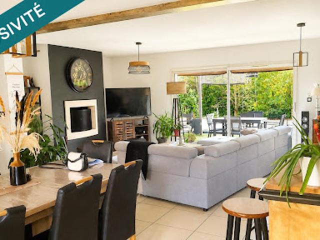 Vente Maison 7 pièces 212 m2 Vouzan