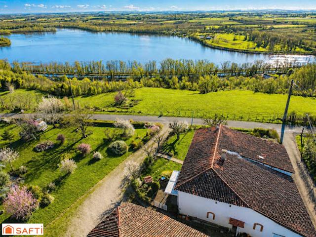 Vente Maison 7 pièces 213 m2 Boudou