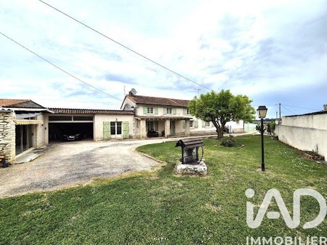 Vente Maison 7 pièces 213 m2 Chouppes
