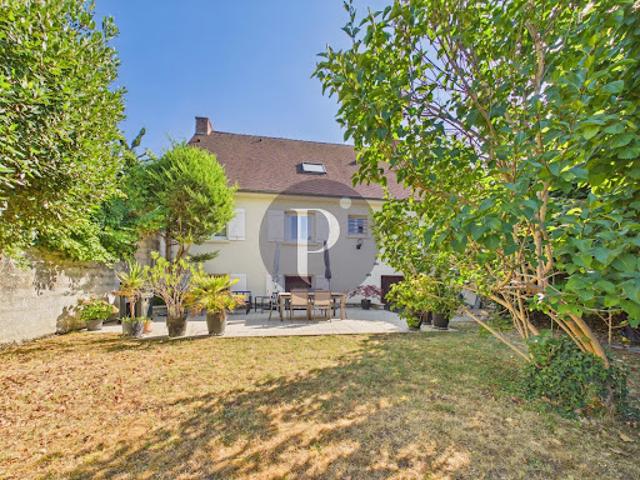 Vente Maison 7 pièces 224 m2 Antony