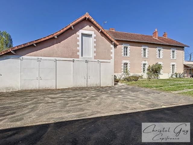 Vente Maison 7 pièces 224 m2 Vaas
