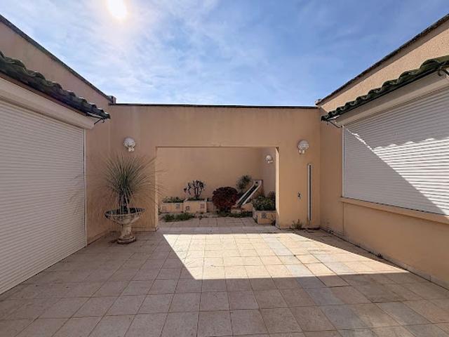 Vente Maison 7 pièces 225 m2 Lunel
