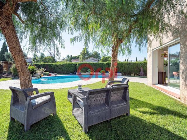 Vente Maison 7 pièces 225 m2 Pia