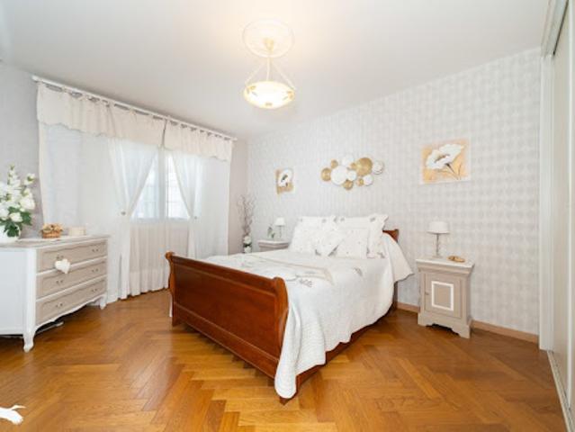 Vente Maison 7 pièces 225 m2 Virsac