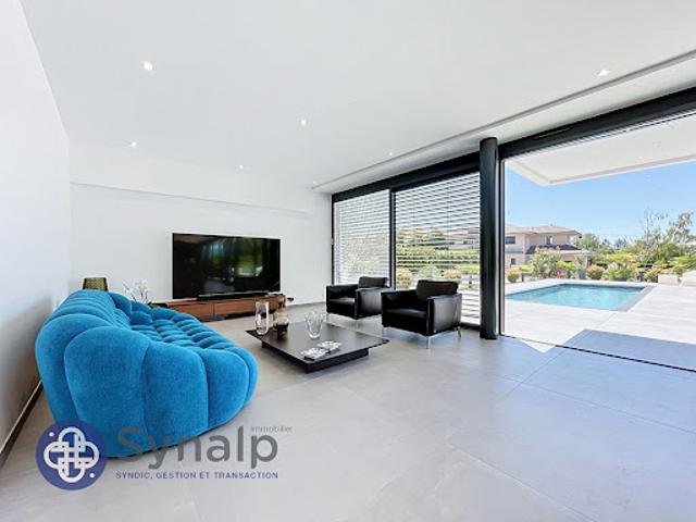 Vente Maison 7 pièces 226 m2 Messery