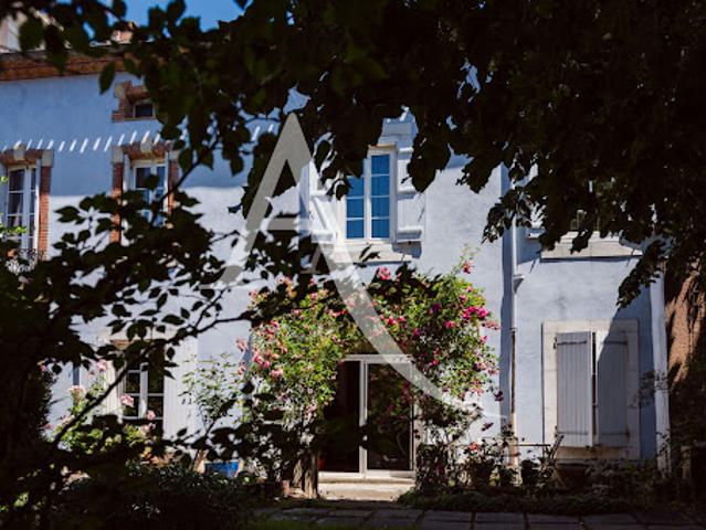 Vente Maison 7 pièces 226 m2 Carcassonne