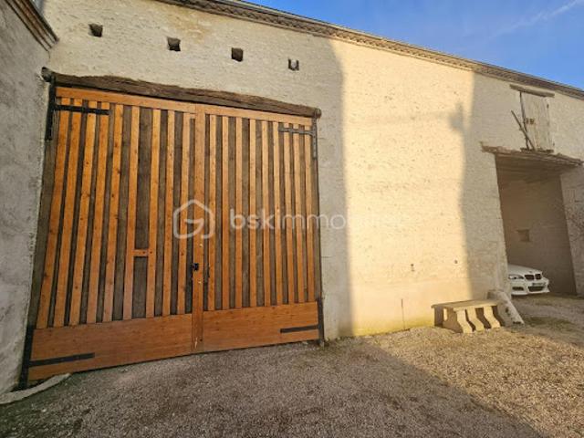 Vente Maison 7 pièces 226 m2 Saran