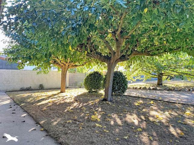 Vente Maison 7 pièces 227 m2 Néac