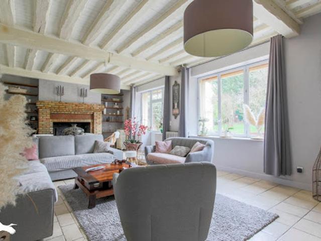 Vente Maison 7 pièces 227 m2 Prunay le Temple