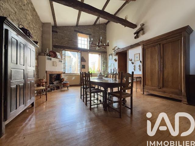 Vente Maison 7 pièces 227 m2 Sauveterre de Rouergue