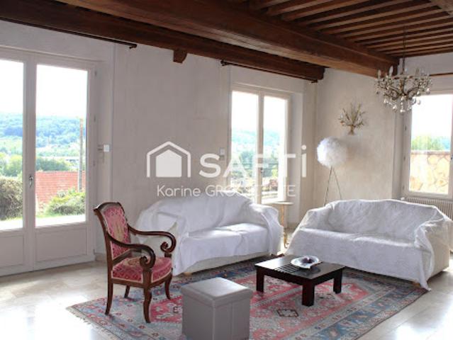 Vente Maison 7 pièces 228 m2 Montbard