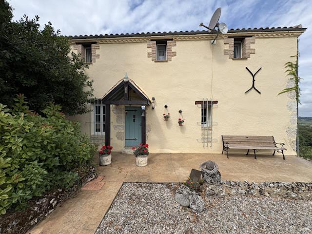 Vente Maison 7 pièces 228 m2 Castelmoron sur Lot