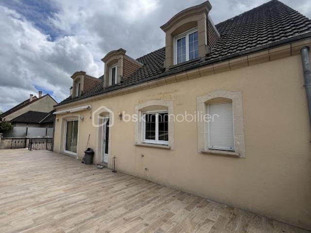 Vente Maison 7 pièces 228 m2 Le Mans