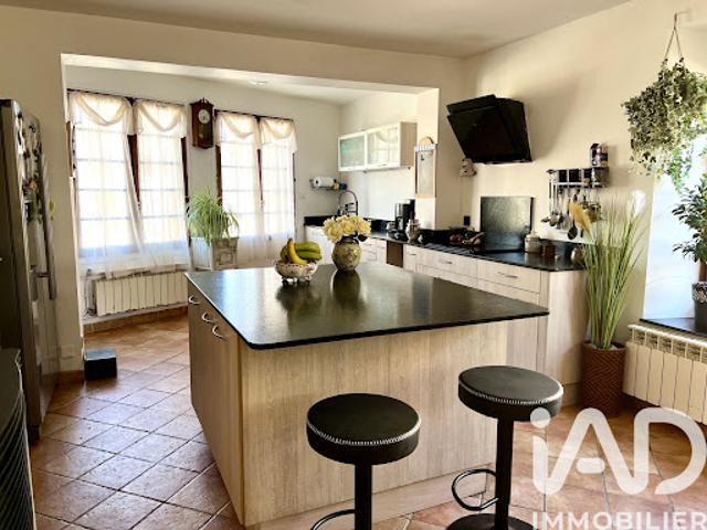 Vente Maison 7 pièces 228 m2 Sainte genevieve