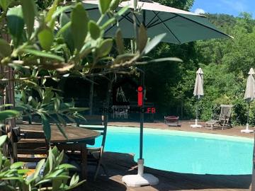 Vente Maison 7 pièces 229 m2 Couzon au Mont d'Or