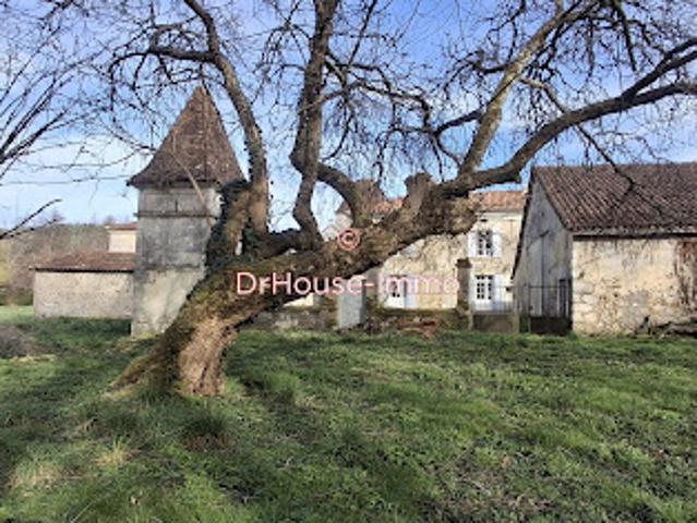 Vente Maison 7 pièces 220 m2 Mareuil