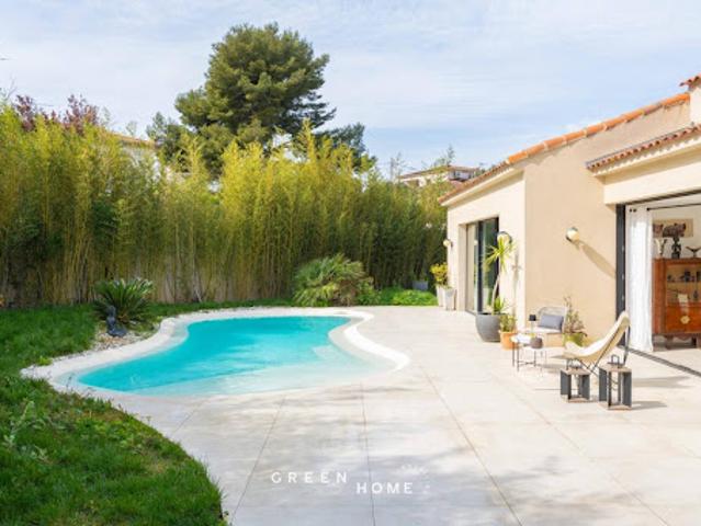 Vente Maison 7 pièces 220 m2 Marseille 12ème