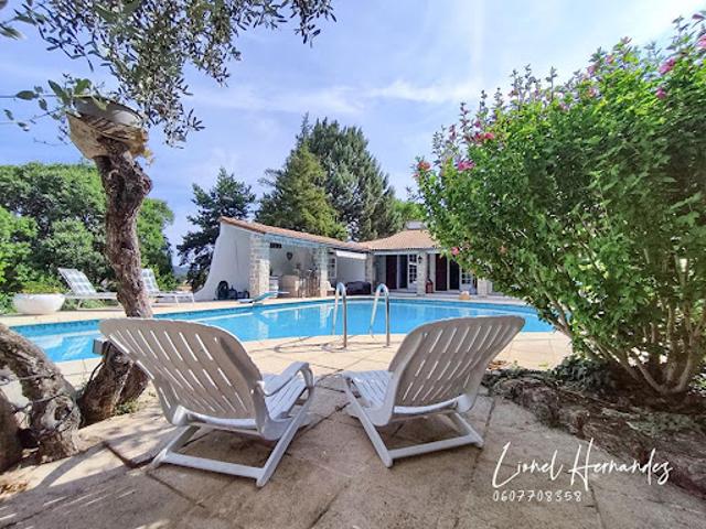 Vente Maison 7 pièces 220 m2 Ales