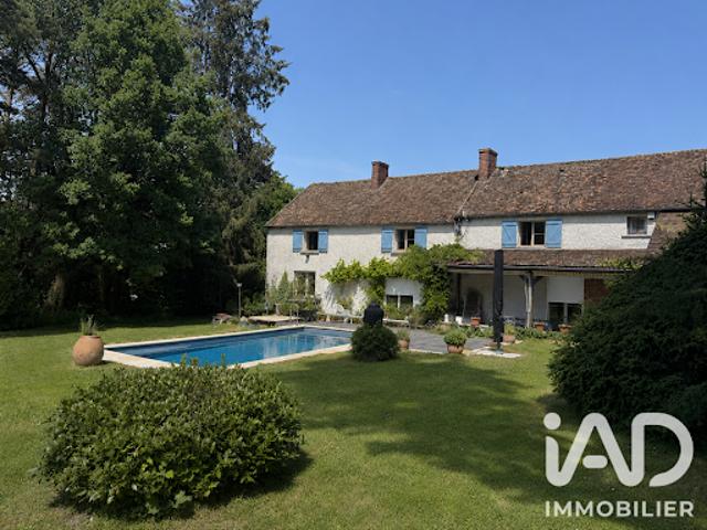 Vente Maison 7 pièces 220 m2 Blandy
