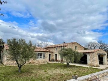 Vente Maison 7 pièces 220 m2 Bonnieux