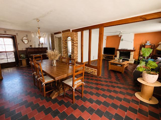 Vente Maison 7 pièces 220 m2 Brasles