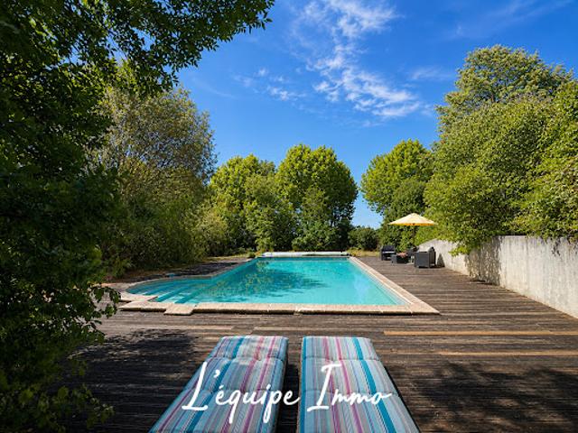 Vente Maison 7 pièces 220 m2 Cadours