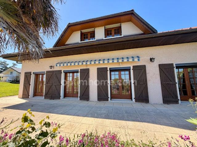 Vente Maison 7 pièces 220 m2 Contamine Sarzin