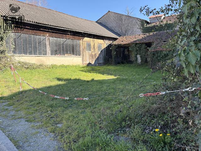 Vente Maison 7 pièces 220 m2 Lubersac