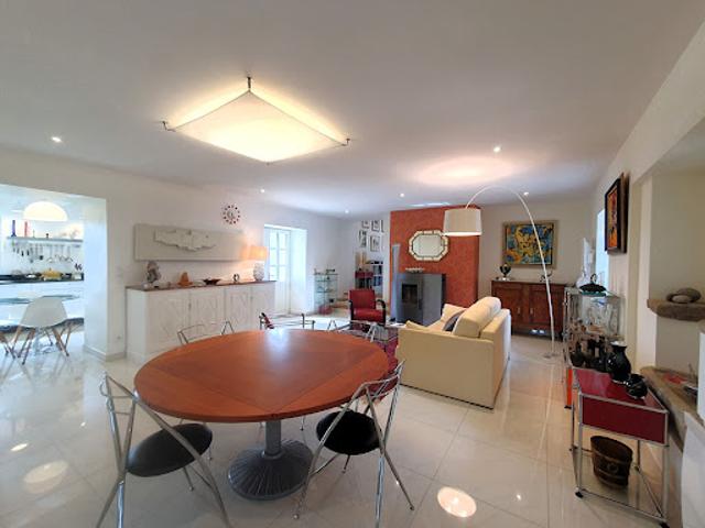 Vente Maison 7 pièces 220 m2 Lunac
