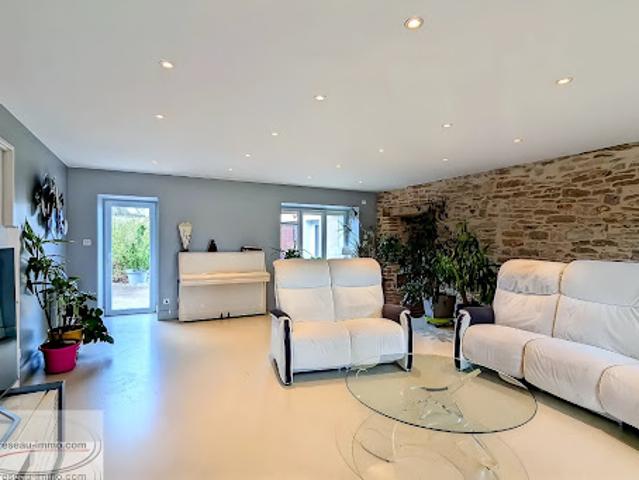 Vente Maison 7 pièces 220 m2 Sennecey le Grand